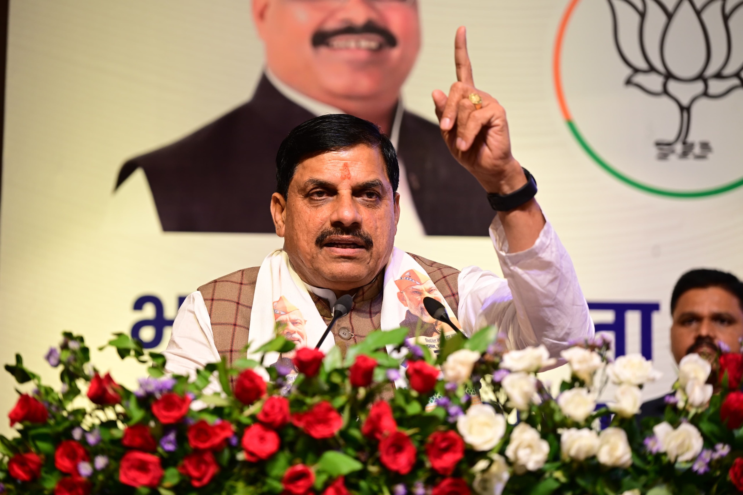 मोदी जी के विकास पथ की दीवानी है दुनिया बोले मोहन यादव